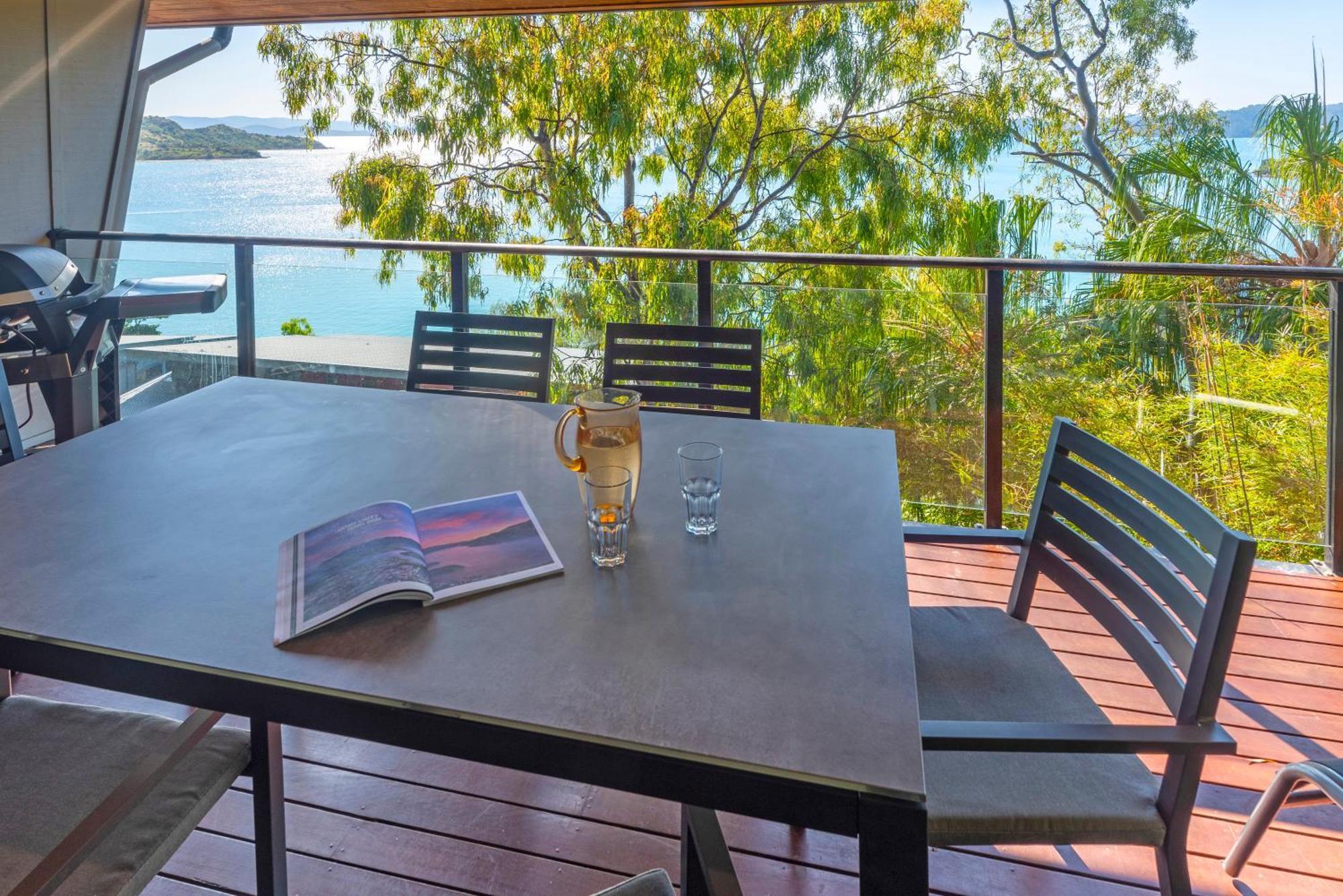 Shorelines Hamilton Island Exterior photo