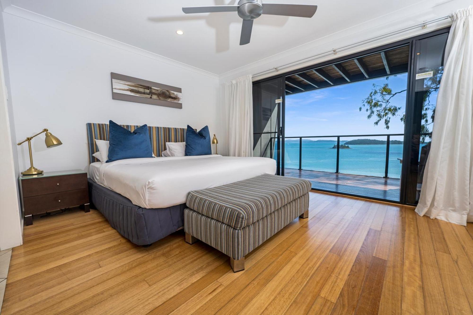 Shorelines Hamilton Island Exterior photo